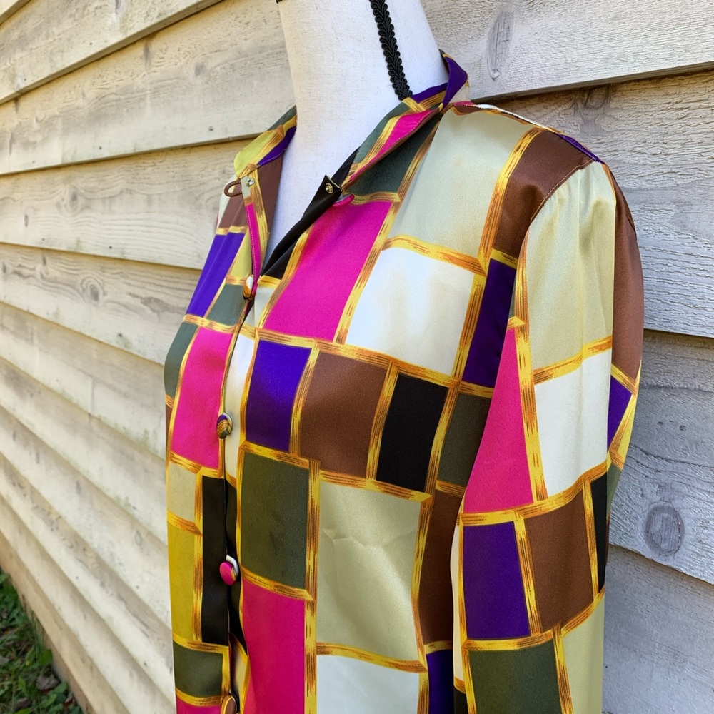 Vintage 80s Gold Geometric Button Down Mod Shirt - Picture 3 of 16